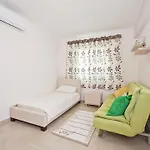 Апартаменты Faros Court Prestige